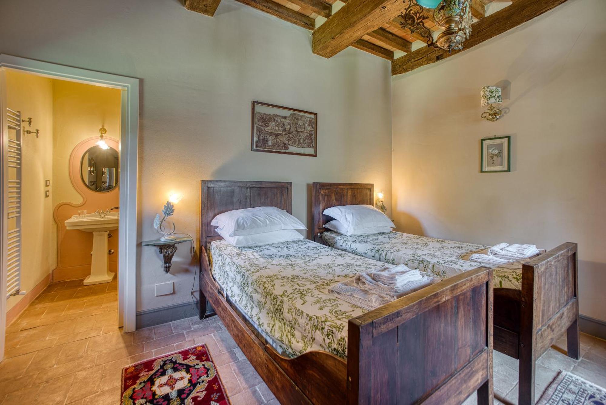 Вилла Castello Di Magrano Губбио Экстерьер фото