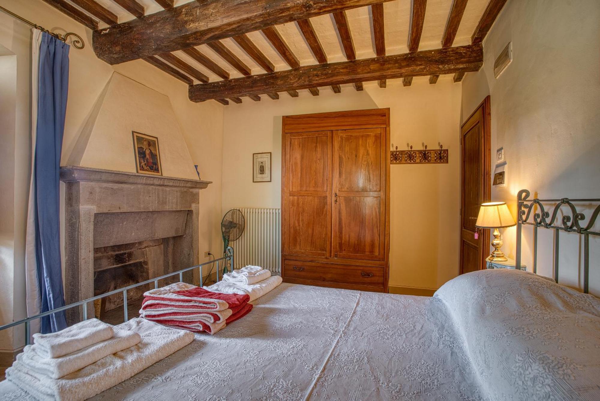 Вилла Castello Di Magrano Губбио Экстерьер фото